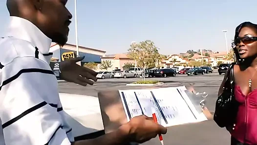 Güzel zenci anne ilf yarakla sikişiyor