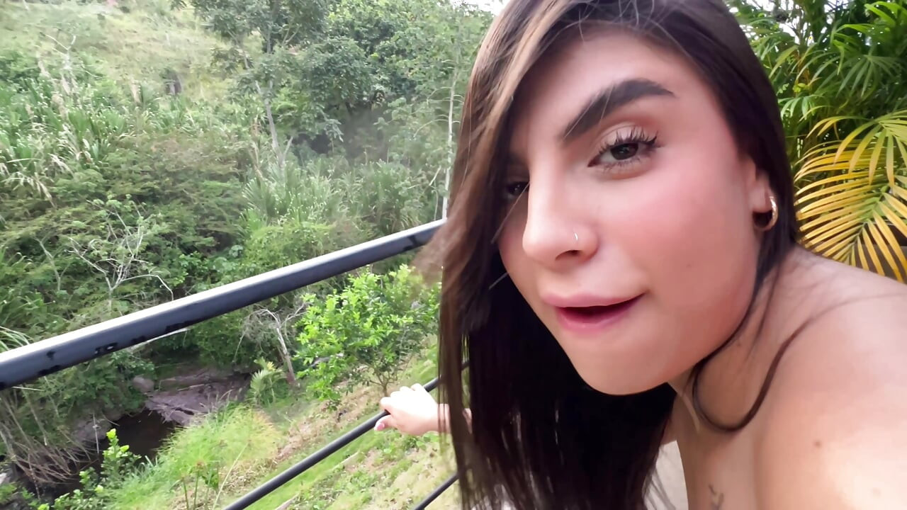Yakalanmadan önce üvey erkek kardeşimi sikeceğim