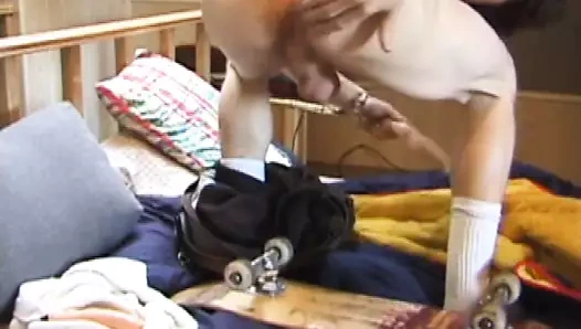 Patenci çocuk adam mastürbasyon yapıyor