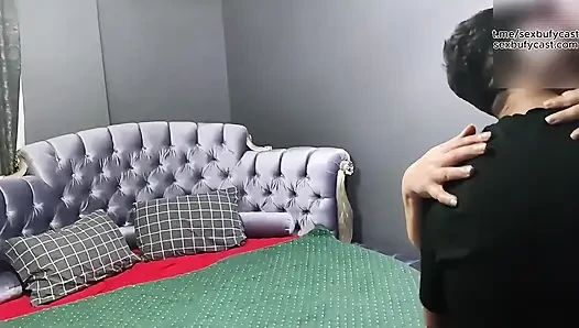 Tütk gavat karısını başkasına siktiriyor. FULL VİDEO