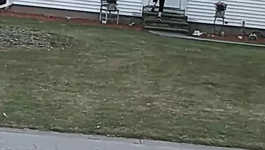 Benim seksi milf komşu sokağın karşısında