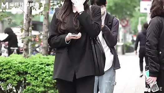 MDAG-0006 Sokak avcılığı/Eşsiz güzellik flörtü reddedildi ve piyasaya sürüldü