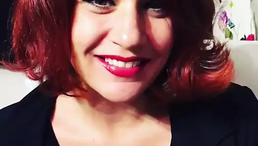 Sigara ve kızıl saç