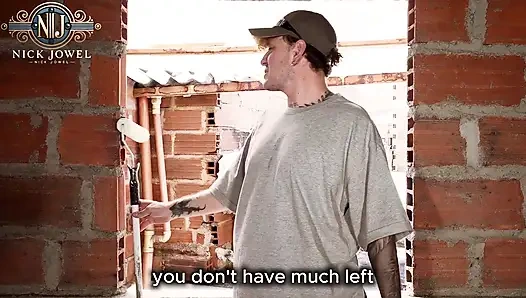 Şef Ambar Prada bir duvarcı ile yatıyor