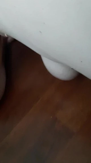 Bir komşunun kahverengi gözünü geliştirmek