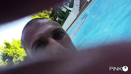 Ateşli kız Korinha Luca Ferrero tarafından sikiliyor