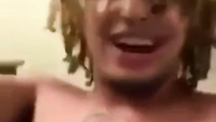 Lil pompa almak emdi