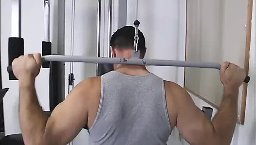 Sarışın desiree effusion ve sikişene kadar penisi emiyor