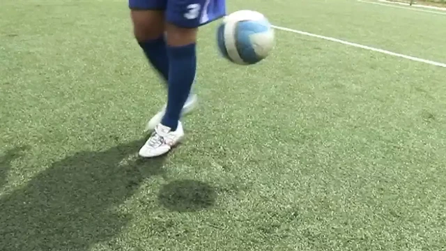 Kadın futbol takımı soyunma odasında hep birlikte sikişiyor