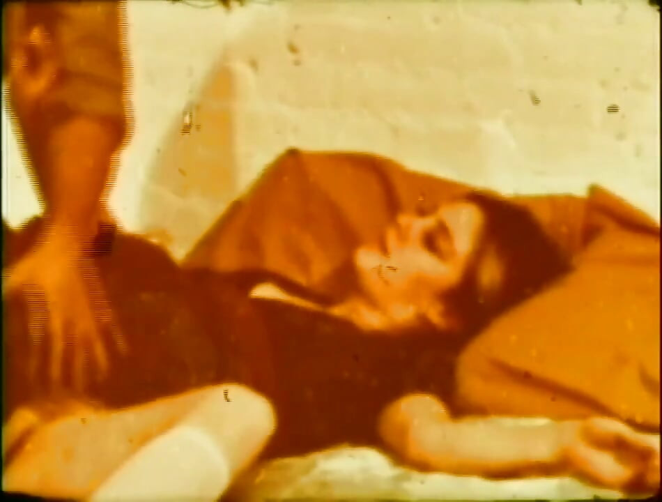 Güzel bir nostaljik sürtük için ateşli klasik seks!
