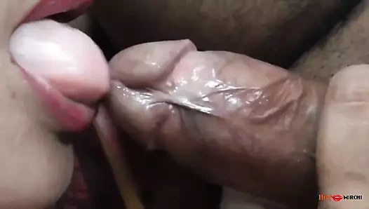 Azgın Milf'ten Zevkli Oral Seks Almak