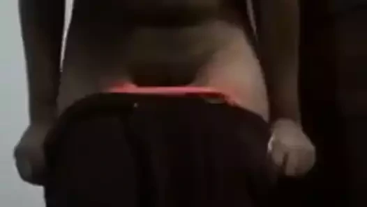 kız büyük göğüsler