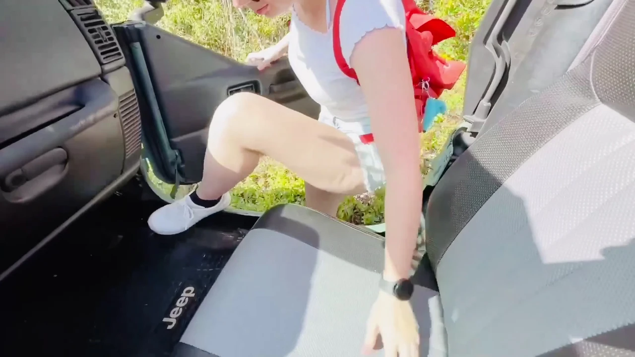 वह लंड चुसाई के साथ कार की सवारी का भुगतान करती है, सहयात्री सेक्स, कार लंड चुसाई, समुद्र तट पर सेक्स, समुद्र तट पर किशोर का लंड चुसाई