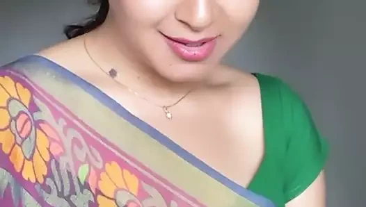 seksi Hint aunty seksi yeşil saree