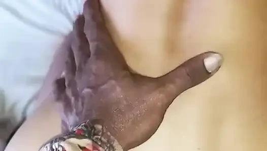 Pinay tüm deliklerini kullanıyor