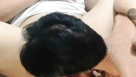 Bu sabah diğer karımı sikiyorum