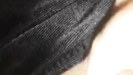 Son derece minik Asyalı yarak mastürbasyonu