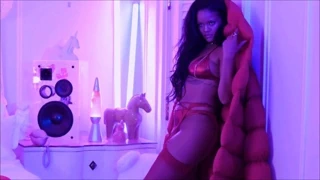 Rihanna vahşi fenty