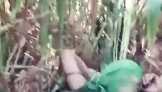 Pooja sali jija kahrolası açık havada