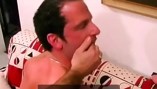 Dreamboat işe alım müdürü tarafından götten sikiliyor