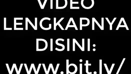 Indonesian Istri hijab colmek