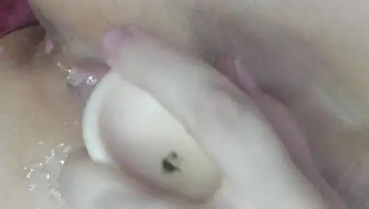 A ile ve yağlanmış yakın çekimle oynamak