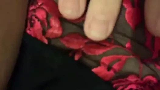 yaramaz komşular ıslak külot