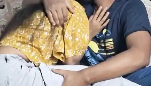 Hintli 1. Yıl Dönümü Anal Sert Evli Kadın Seks