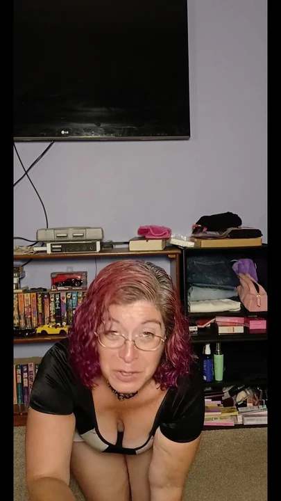 НОВОЕ видео на пути очень скоро....бесконечная капитуляция" - доступно исключительно для членов Fanclub.