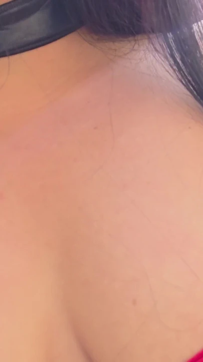 Her zaman azgın! Anal tıkaçla oynamanın ardından uzun ıslak çiş doruk noktası | Klip 1