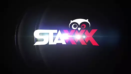 Sarışın tatlı masajı ile mutlu bir son alır