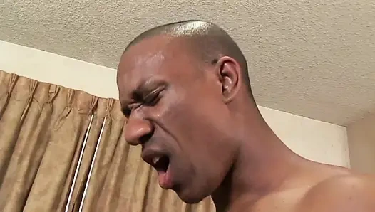 Dwayne Cummings Seni Görmek İçin Çıplak Oldu