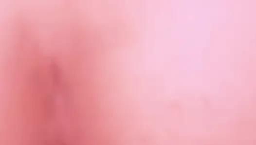 Sert zıplıyor! Çılgın bir şekilde sert üyesine biniyor.