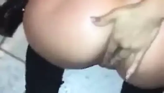 Latinas lezbiyenler yalama kedi 2