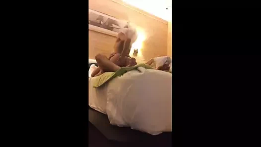 Beyaz şeker babasına biniyor