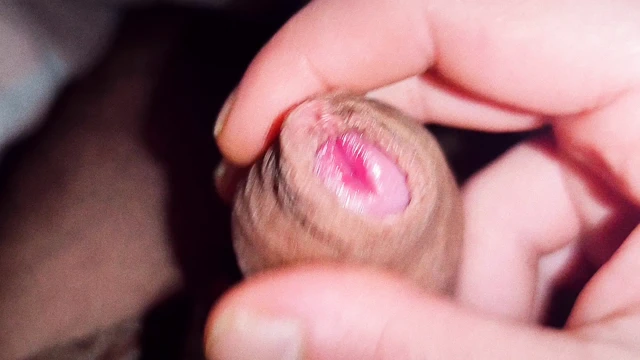 Büyük boşalma kadın kılıklı travesti