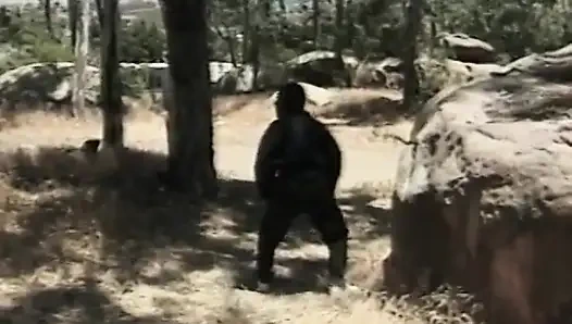 Ninja tio folla caliente asiático milf al aire libre