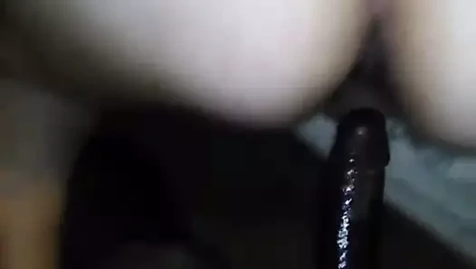 Bir kızı sikişmek. kesintiye uğradı