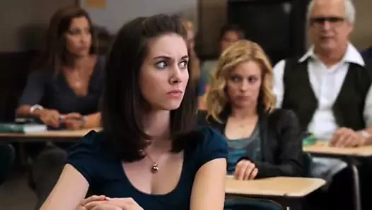 Alison Brie - Community s01e04 - e05