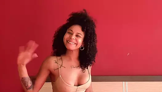 Sürtük latin rahatlatıcı yoga çıplak videosu sızdırıldı