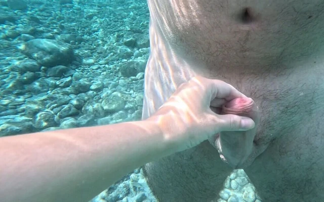 и камшот под водой