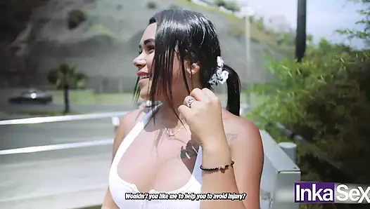 Andrea Andrade büyük memeli Perulu ormanda genç kız sahte eğitmen tarafından yakalanıyor