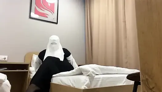 Türk üvey anne üvey oğlu için külotlu çorapla mastürbasyon yapıyor