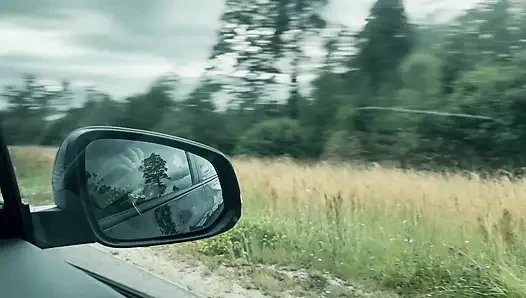Roadtrip boşalma - ayakla azdırma, yeni amcık piercingi ve gerçek orgazm