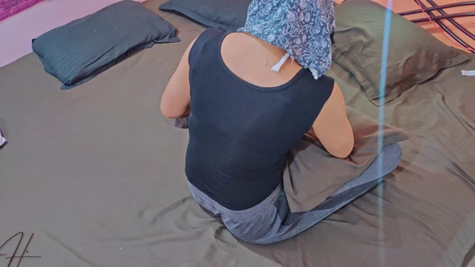 Azgın Patron Sekreteri Kahveye Davet Etti Ve Becerdin.