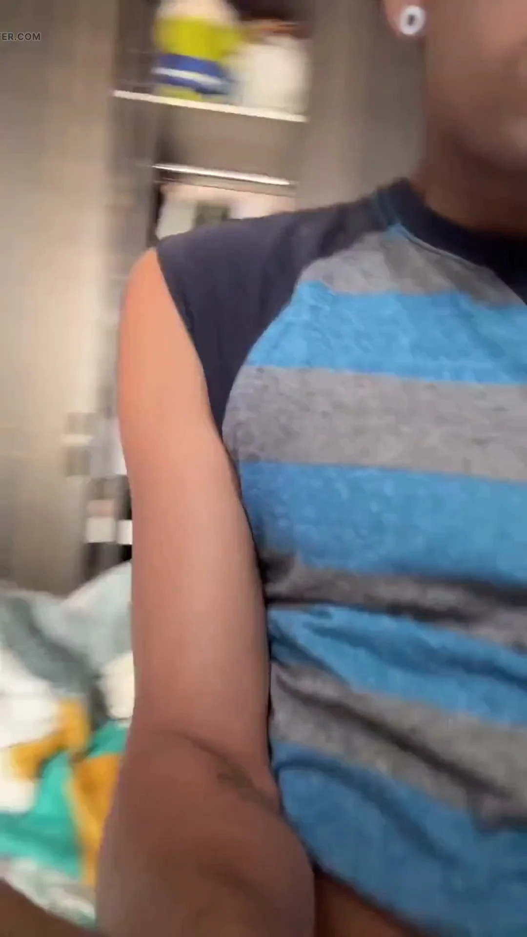 Listen to How This Guy Talks Dirty to You While He Puts It in His Favorite Toy – Andcristian