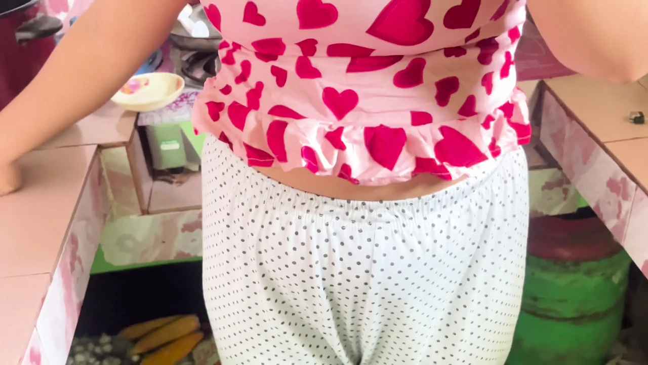My housemaid is so hot.