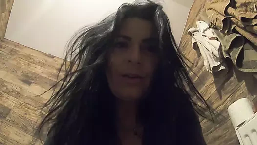 Milfycalla - yeni azgın vajina ve çiş deliği edepsiz konuşma