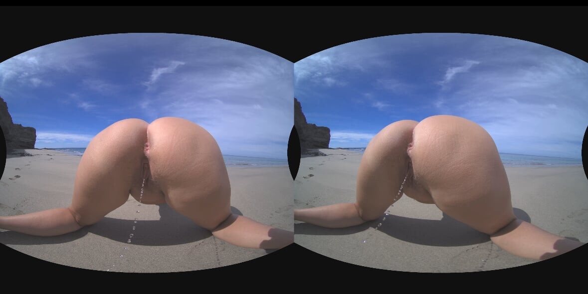 Vr halka açık plajda işeyen kız