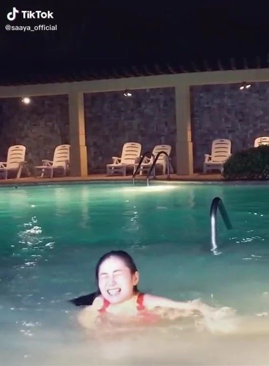 Saaya iri tik tok